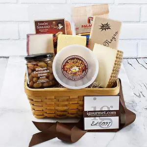 Spanish Fiesta Classic Gourmet Gift Basket (3 lbs of Delectables)