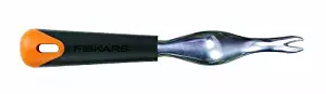 Fiskars 370760-1001 Grip Weeder, Big