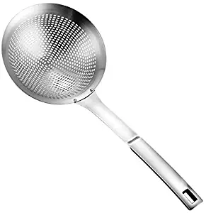 Large Scoop Colander,Skimmer Slotted Spoon,luxury 304 Stainless Steel Slotted Spoon Skimmer Cooking Spoon Strainer Soups Pasta, Comfortable Grip Design Strainer Ladle for Kitchen, 16 Inch